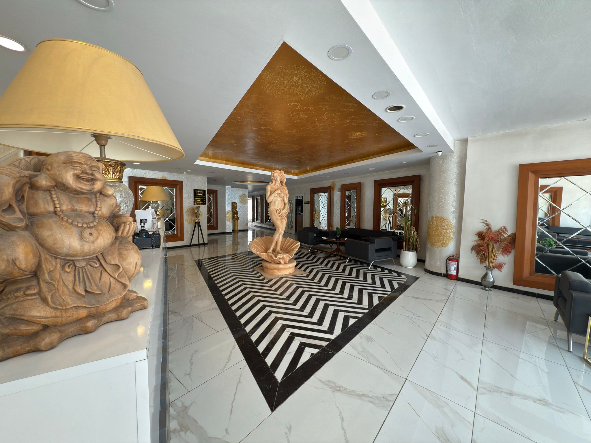 Grand Niki Hotel Görsel 1